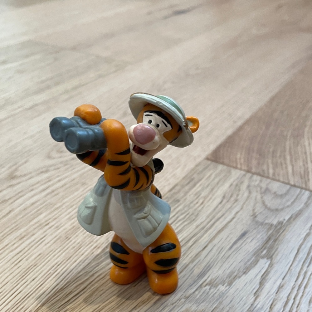 Disney Tigger Animal Kingdom Safari